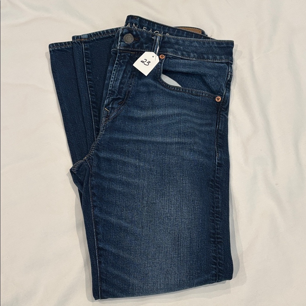 American Eagle Outfitters Flex Athletic Jeans - Picture 2 of 4
